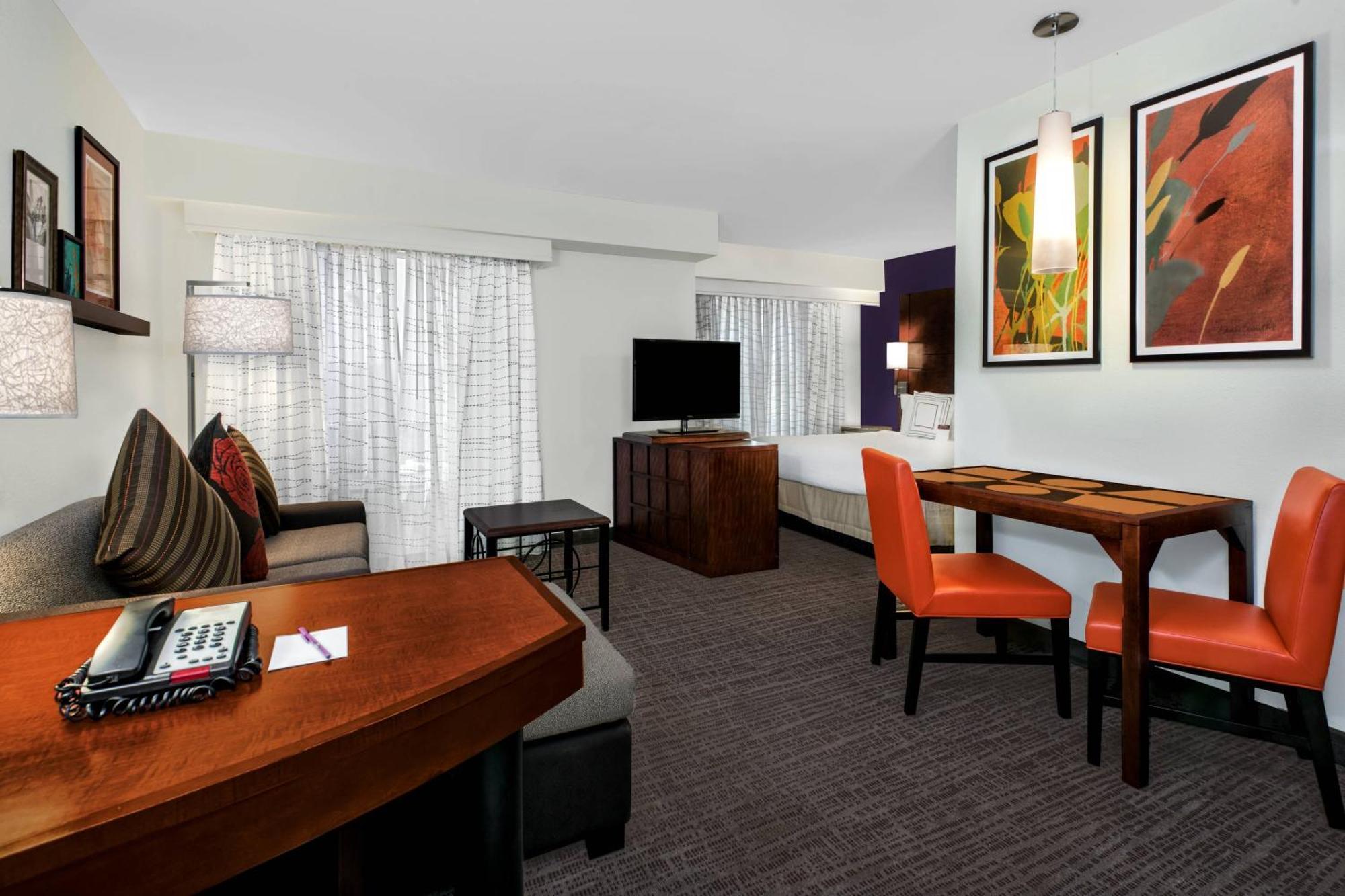 Residence Inn By Marriott San Antonio Seaworld / Lackland Eksteriør bilde